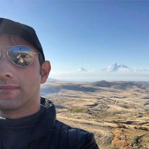 Meet your Posher, Arbi